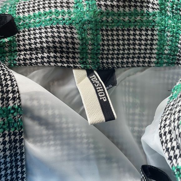 Plaid Skirt - Picture 5 of 6